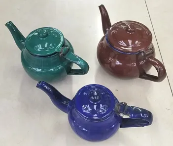 01 Pot en émail 10CM 
