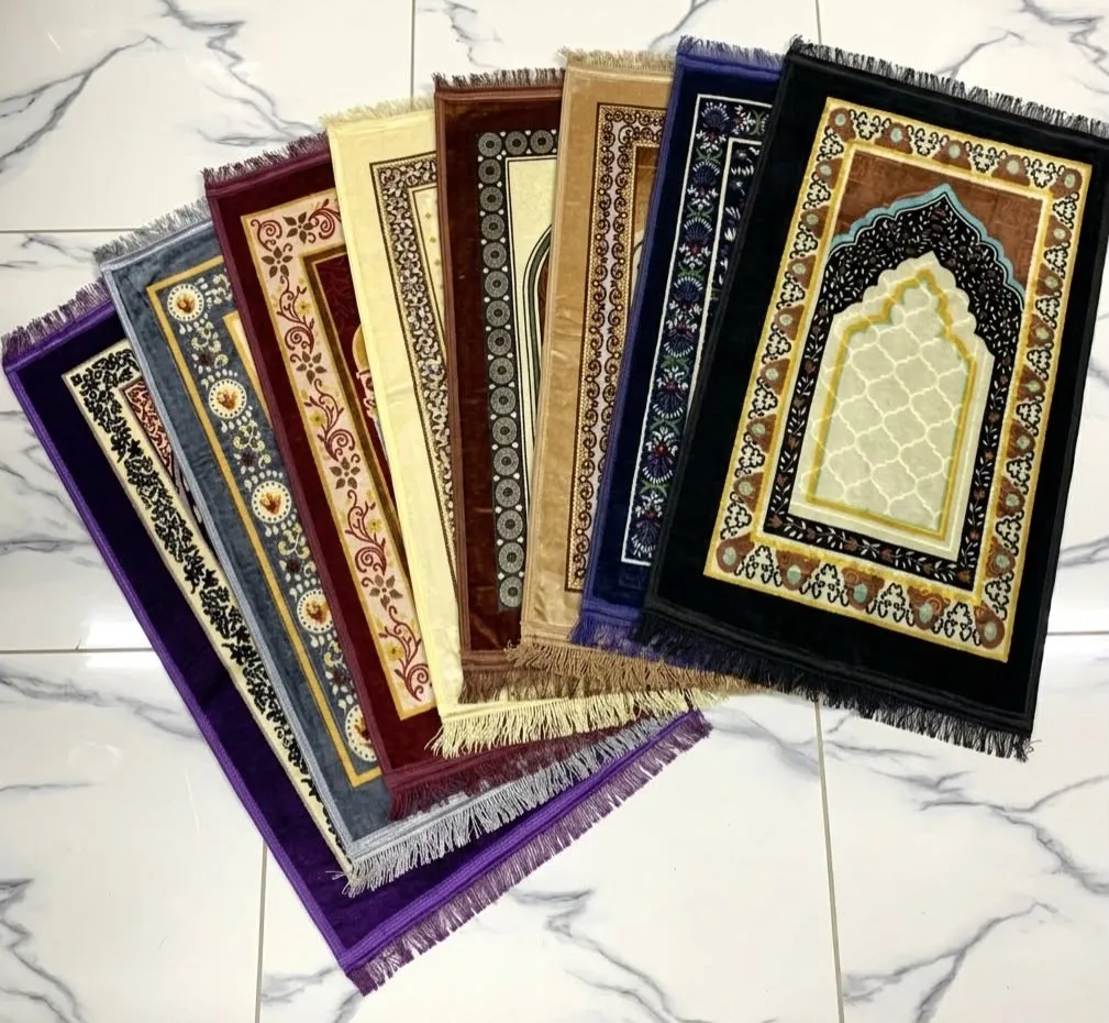 07 Tapis de prière imprimé 70*110